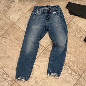 Judy Blue Distressed Ankle Jeans in Blue
